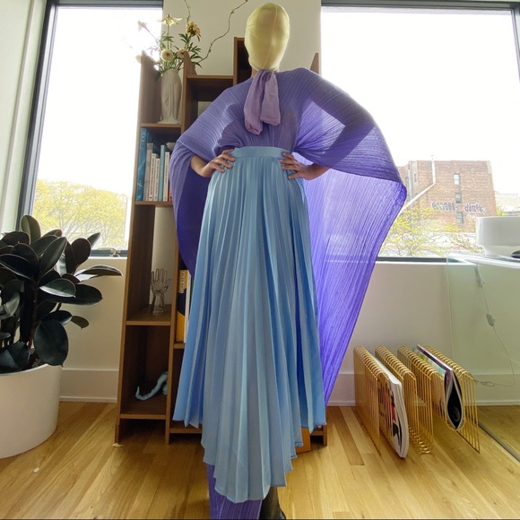 Pixie Market Pleated Blue Skirt - Picture 2 of 3